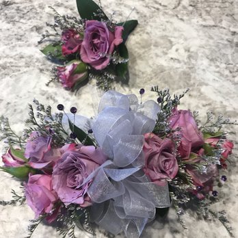 Kocher's Flowers of Mars - Florists Near Me - Mars, Pennsylvania