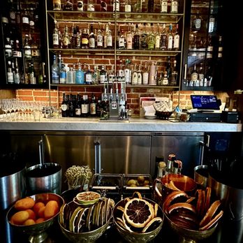 Historic Star Lounge - Bar detail - Lounges Near Me - Sacramento, California