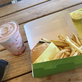 Plantees - Burgers Near Me - Orlando, Florida