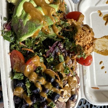 Leahi Health Aina Haina - Rainbow bowl - Vegan Near Me - Honolulu, Hawaii Leahi Health Aina Haina - Rainbow bowl - Vegan Near Me - Honolulu, Hawaii