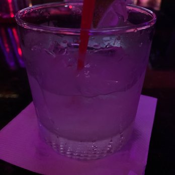 690 Park Restaurant Bar & Lounge - Casa... - Chicken Wings Near Me - Cliffside Park, New Jersey