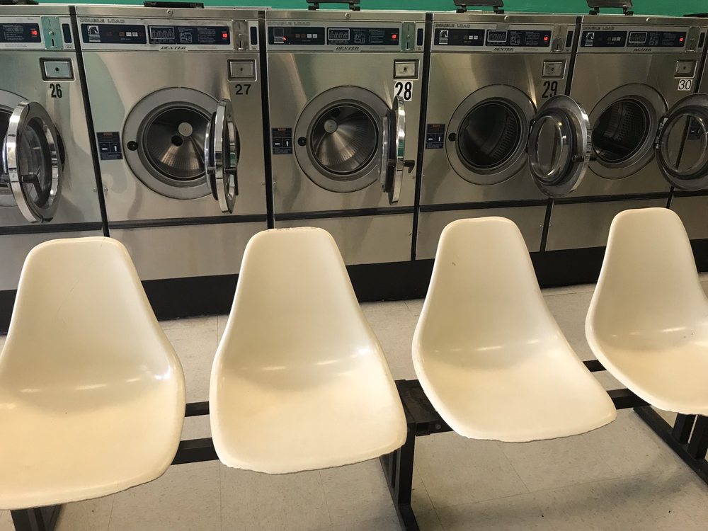K&H LAUNDROMAT 3136 E Martin Luther King Junior Dr, High Point, North