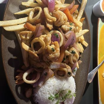 Moia Peruvian Restaurant - Seafood Lomo saltado - Peruvian Near Me - Las Vegas, Nevada Moia Peruvian Restaurant - Seafood Lomo saltado - Peruvian Near Me - Las Vegas, Nevada