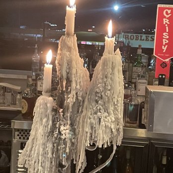 Tratto - Candles on the bar top - Italian Near Me - Phoenix, Arizona