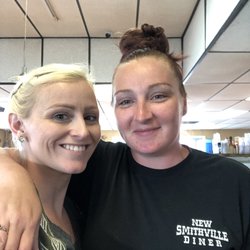 New Smithville Diner - Warm friendly staff!