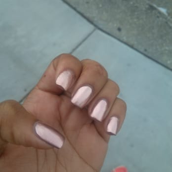 Nails 4 U - Terrible job. - Nail Salons Near Me - Aventura, Florida
