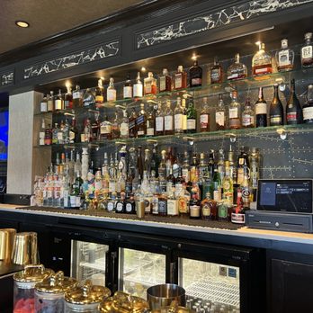 Black Pearl Seafood Chophouse - Bar - Seafood Near Me - Port Jefferson, New York Black Pearl Seafood Chophouse - Bar - Seafood Near Me - Port Jefferson, New York