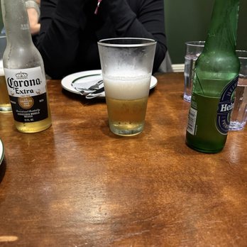Chan Chao Thai Restaurant  - Cerveza - Thai Near Me - Petaluma, California