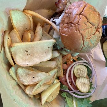 Key & Cleaver - Swiss Mushroom burger with bacon - Burgers Near Me - San Diego, California Key & Cleaver - Swiss Mushroom burger with bacon - Burgers Near Me - San Diego, California