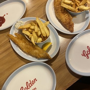 Golden Union Fish Bar - Pollock & Chips / Cod & Chips - Fish & Chips Near Me - London, XGL