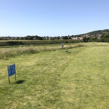 Ashburnham Golf Club - Par 3, the first hole - Golf Near Me - Burry Port, CMN Ashburnham Golf Club - Par 3, the first hole - Golf Near Me - Burry Port, CMN