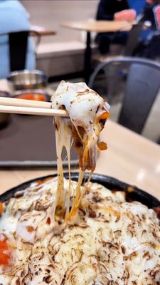 Daeho Kalbijjim & Beef Soup by null