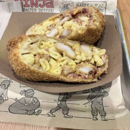Mac n Create Your Own Mac & Cheese Burrito Mac n Create Your Own Mac & Cheese Burrito