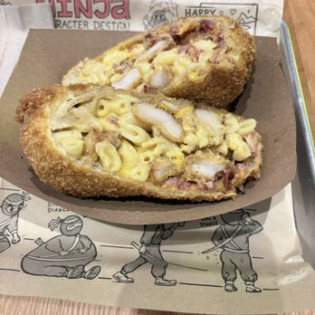 Sus Hi Eatstation - Mac n Create Your Own Mac & Cheese Burrito - Japanese Near Me - Orlando, Florida Sus Hi Eatstation - Mac n Create Your Own Mac & Cheese Burrito - Japanese Near Me - Orlando, Florida