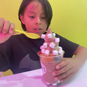 Swirls Soft Serve - Chocolate/vanilla soft serve with gummy worms and marshmallows ! - Ice Cream & Frozen Yogurt Near Me - Upland, California Swirls Soft Serve - Chocolate/vanilla soft serve with gummy worms and marshmallows ! - Ice Cream & Frozen Yogurt Near Me - Upland, California