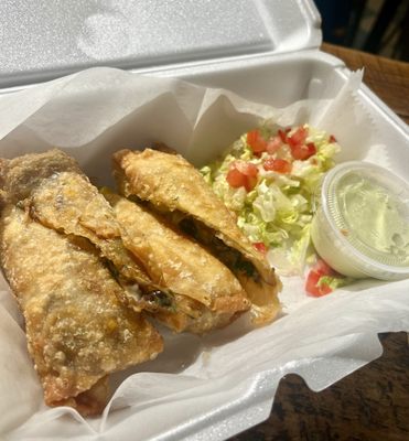 La Tingeria Alexandria by null