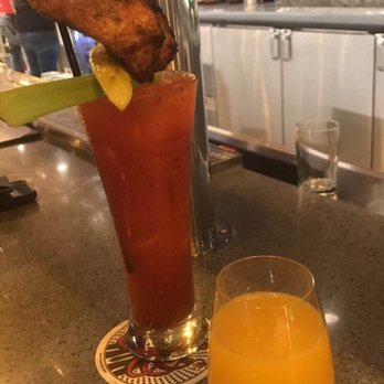 Stone Arch - Bloody and mimosa - American Near Me - St Paul, Minnesota