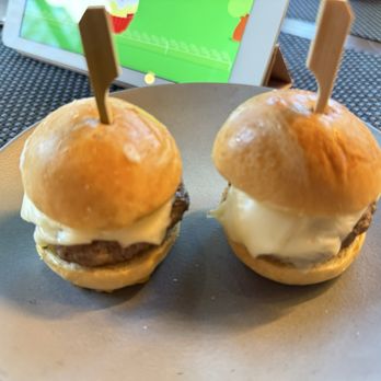 WHINO - WHINO WAGYU BEEF SLIDERS - Tapas/Small Plates Near Me - Arlington, Virginia WHINO - WHINO WAGYU BEEF SLIDERS - Tapas/Small Plates Near Me - Arlington, Virginia