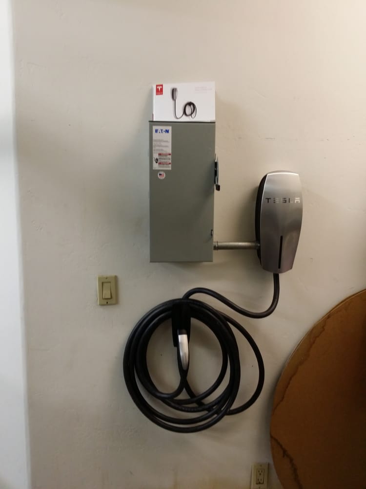 Slide of Evolution Electric & Solar