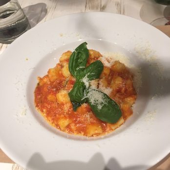 Rossopomodoro - Potato gnocchi - Napoletana Near Me - Venezia, VE Rossopomodoro - Potato gnocchi - Napoletana Near Me - Venezia, VE