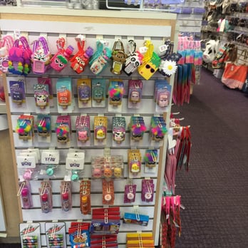 Claire's - Accessories Near Me - Gilroy, California Claire's - Accessories Near Me - Gilroy, California