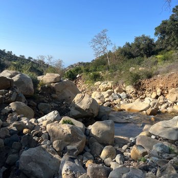 San Ysidro Falls Trail - Hiking Near Me - Montecito, California