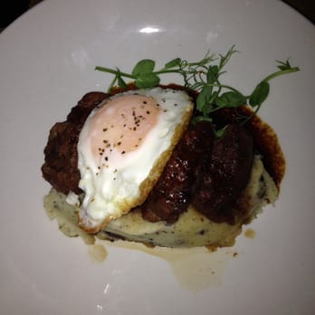 The Woollen Mills - Braised pigs cheek - Irish Near Me - Dublin, D