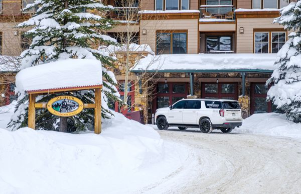 Airport Shuttle To Winter Park Co www.yelp.com