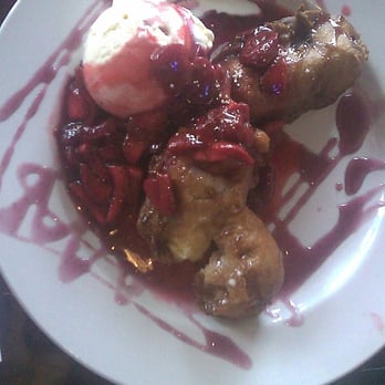 Callahan’s Pub - Bomb ass fried twinkies + 1 scoop vanilla ice cream + strawberries in strawberry syrup - New American Near Me - Fullerton, California Callahan’s Pub - Bomb ass fried twinkies + 1 scoop vanilla ice cream + strawberries in strawberry syrup - New American Near Me - Fullerton, California