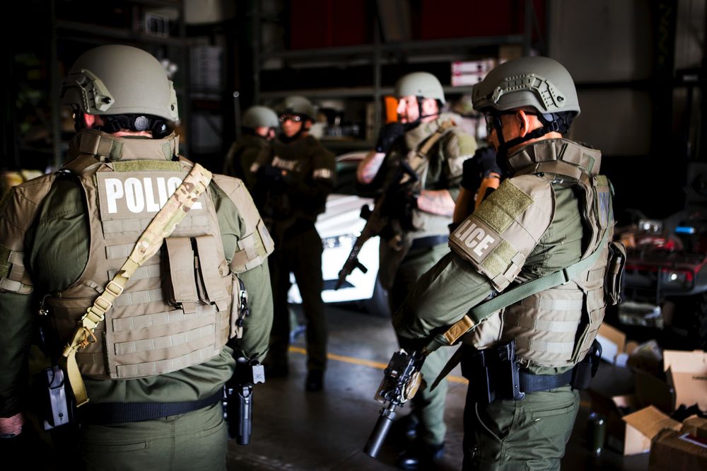 ELITE UNIFORMS Updated October 2024 10 Reviews 451 W 18th St