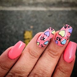 Mehl Nail Studio - Acrylic Full Set - Valentines Design