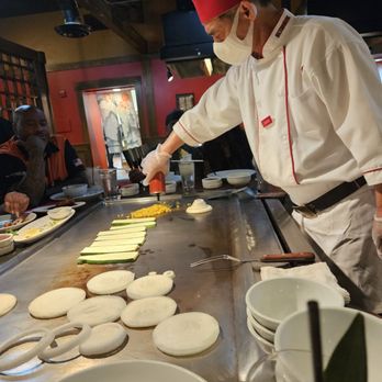 Benihana - Lombard - Sushi Bars Near Me - Lombard, Illinois