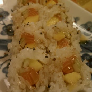 Yanagi Sushi - Mango Roll - Sushi Bars Near Me - Northridge, California
