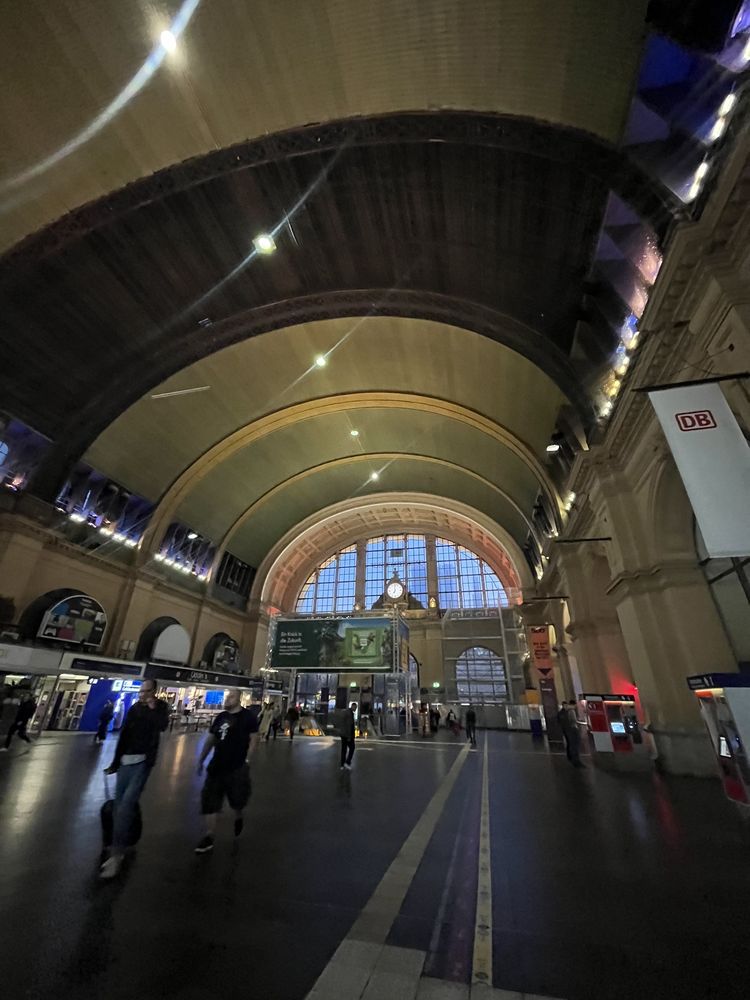 EUROPCAR Updated August 2024 Im Hauptbahnhof 1, Frankfurt am Main, Hessen, Germany Car