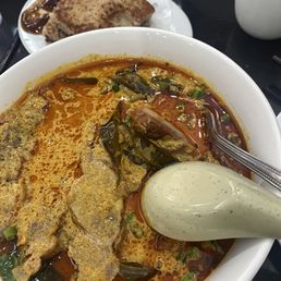 Curry pork noodle soup Curry pork noodle soup