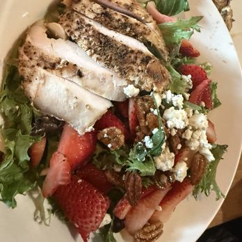 BJ's Restaurant & Brewhouse - Enlightened Strawberry Fields Salad With Chicken - Pizza Near Me - Sacramento, California