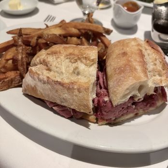 Gallaghers Steakhouse - Prime rib sandwich - Steakhouses Near Me - New York, New York Gallaghers Steakhouse - Prime rib sandwich - Steakhouses Near Me - New York, New York