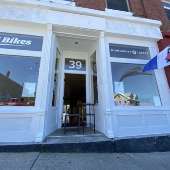 Downshift Coffee - Coffee & Tea Near Me - Belfast, Maine