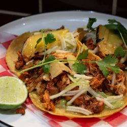 Glenrosa Restaurant - Pollo Al Pastor Tacos