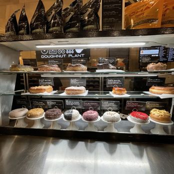 Doughnut Plant - Display case - Donuts Near Me - New York, New York Doughnut Plant - Display case - Donuts Near Me - New York, New York