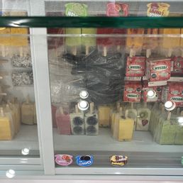 Tons of flavors this pic is a quarter of what they have!!! Tons of flavors this pic is a quarter of what they have!!!