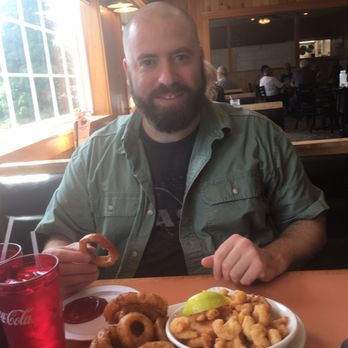 Bay Haven Lobster Pound - Seafood Near Me - Cornish, Maine