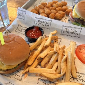 Madison Social - New American Near Me - Tallahassee, Florida