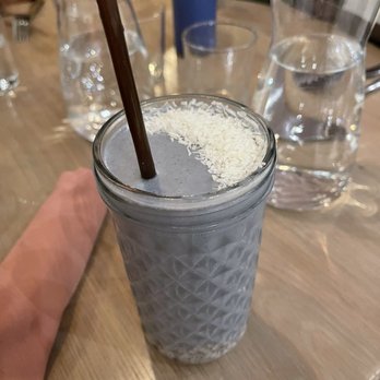 The Well - Chill Smoothie - Gluten-Free Near Me - Austin, Texas The Well - Chill Smoothie - Gluten-Free Near Me - Austin, Texas