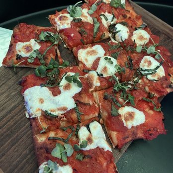 VASO - Flatbread - Cocktail Bars Near Me - Dublin, Ohio VASO - Flatbread - Cocktail Bars Near Me - Dublin, Ohio