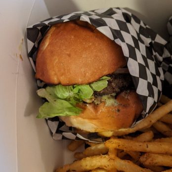 Cali Alley - Cali burger w fries - Comfort Food Near Me - Berkeley, California Cali Alley - Cali burger w fries - Comfort Food Near Me - Berkeley, California