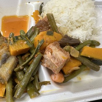 L Philippine Cuisine - Only got 1 piece of fat, no meat, but veggies were tasty - Filipino Near Me - Bakersfield, California L Philippine Cuisine - Only got 1 piece of fat, no meat, but veggies were tasty - Filipino Near Me - Bakersfield, California