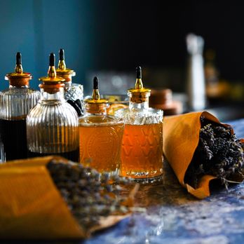 Lost Luggage Bar & Lounge