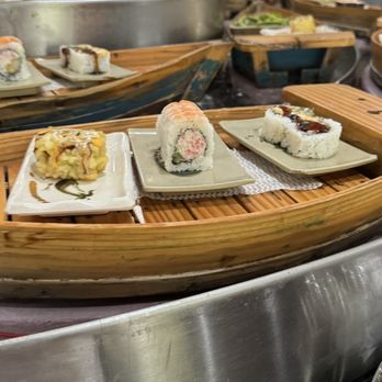 Kobe Sushi Buffet - Roll are too big - Sushi Bars Near Me - Modesto, California Kobe Sushi Buffet - Roll are too big - Sushi Bars Near Me - Modesto, California