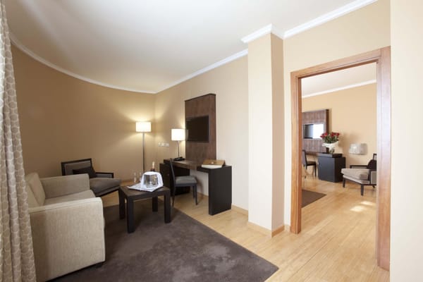 Hotel Hospes Palacio de Arenales & Spa Cáceres by null